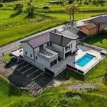 Villa Otokar Dolenje pri Jelsanah