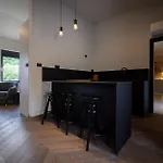 Slovenia- Otokar Family With Heated Pool, Jacuzzi And Spacious Garden 别墅 *