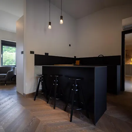 Luxury Private With Pool & Hot Tub- Perfect For Families And Friends Villa *