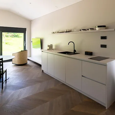 Luxury Private With Pool & Hot Tub- Perfect For Families And Friends