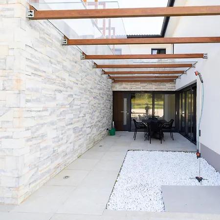 Luxury Private With Pool & Hot Tub- Perfect For Families And Friends Villa *