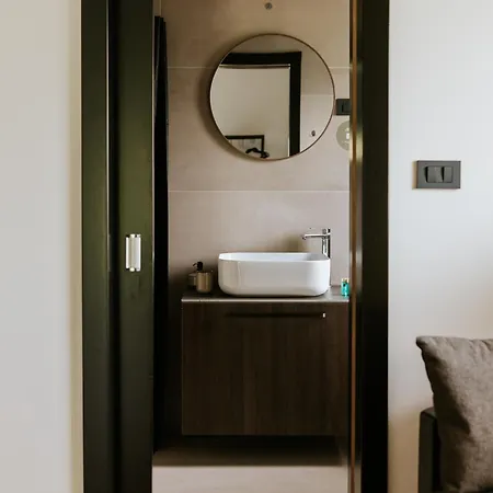 Luxury Private With Pool & Hot Tub- Perfect For Families And Friends Dolenje pri Jelsanah