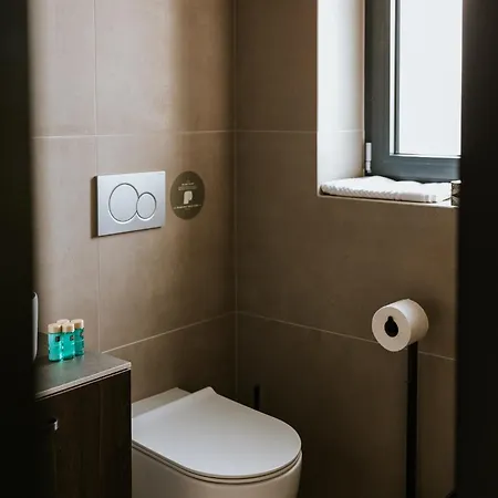 Vila Luxury Private With Pool & Hot Tub- Perfect For Families And Friends