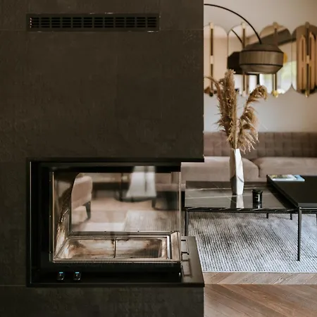 Luxury Private With Pool & Hot Tub- Perfect For Families And Friends Vila