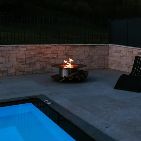 Luxury Private With Pool & Hot Tub- Perfect For Families And Friends Vila *