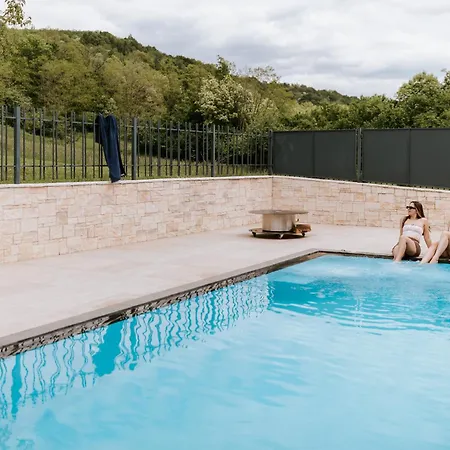 Villa Luxury Private With Pool & Hot Tub- Perfect For Families And Friends