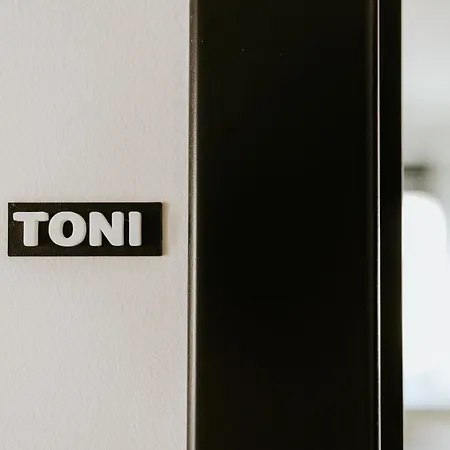 Luxury Private With Pool & Hot Tub- Perfect For Families And Friends Dolenje pri Jelsanah