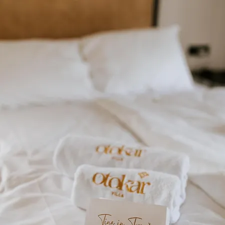 Vila Luxury Private With Pool & Hot Tub- Perfect For Families And Friends