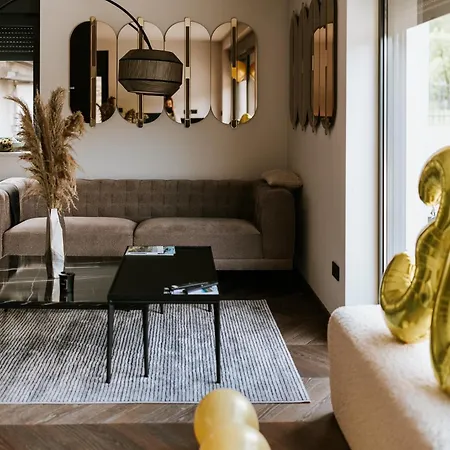 Luxury Private With Pool & Hot Tub- Perfect For Families And Friends Villa