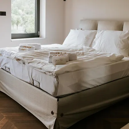 Luxury Private With Pool & Hot Tub- Perfect For Families And Friends Villa *