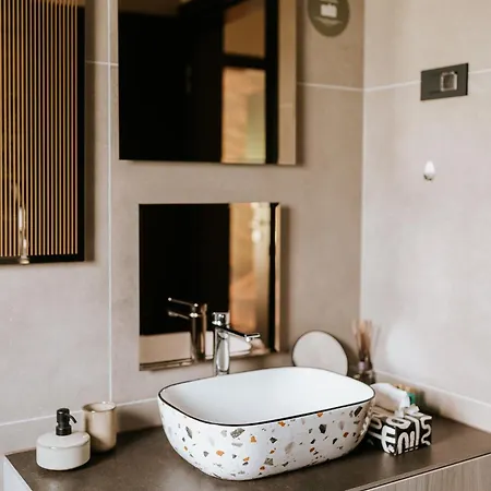 Luxury Private With Pool & Hot Tub- Perfect For Families And Friends Villa *