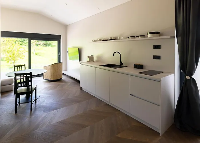 Luxury Private With Pool & Hot Tub- Perfect For Families And Friends