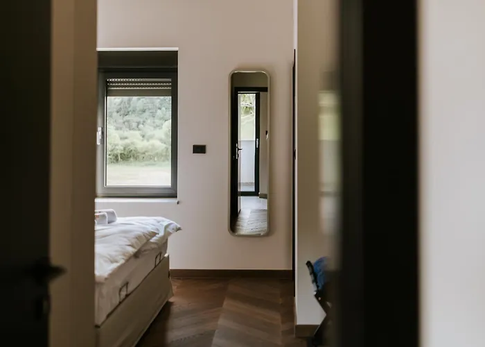 Luxury Private With Pool & Hot Tub- Perfect For Families And Friends