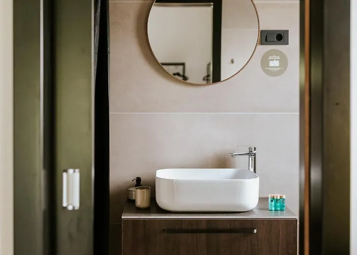 Willa Luxury Private With Pool & Hot Tub- Perfect For Families And Friends