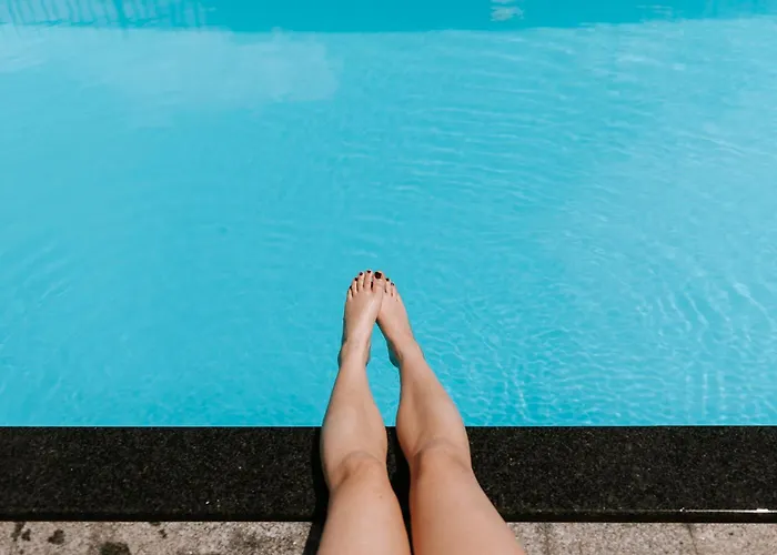 Luxury Private With Pool & Hot Tub- Perfect For Families And Friends Willa Dolenje pri Jelsanah