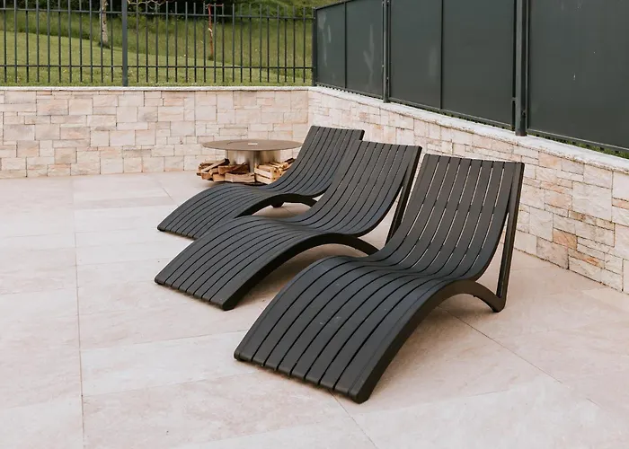 Luxury Private With Pool & Hot Tub- Perfect For Families And Friends Willa