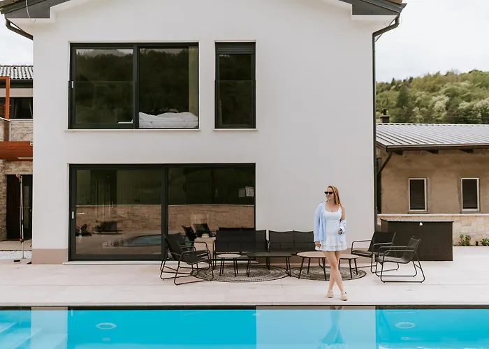 Luxury Private With Pool & Hot Tub- Perfect For Families And Friends Willa *